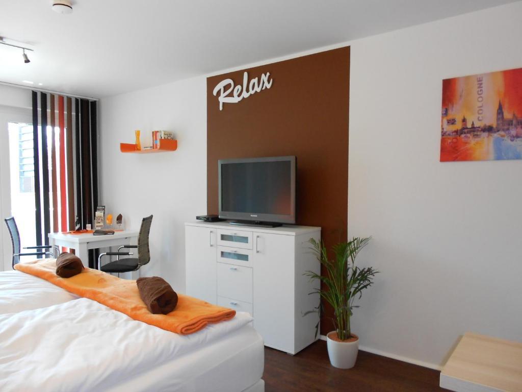 Mein Appartement Huerth Koeln מראה חיצוני תמונה
